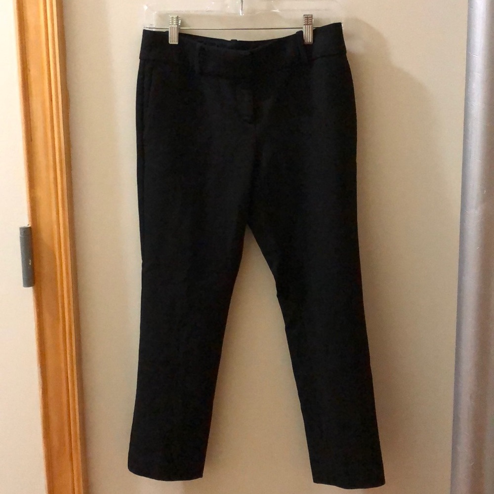 Ann Taylor black ankle length slacks